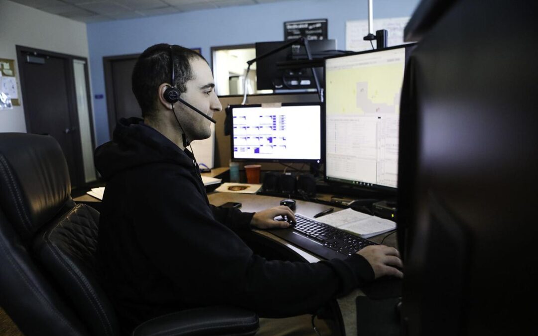‘A light at the end of the tunnel’: Flagstaff’s police dispatch unit recovering from major staffing shortages (AZ)