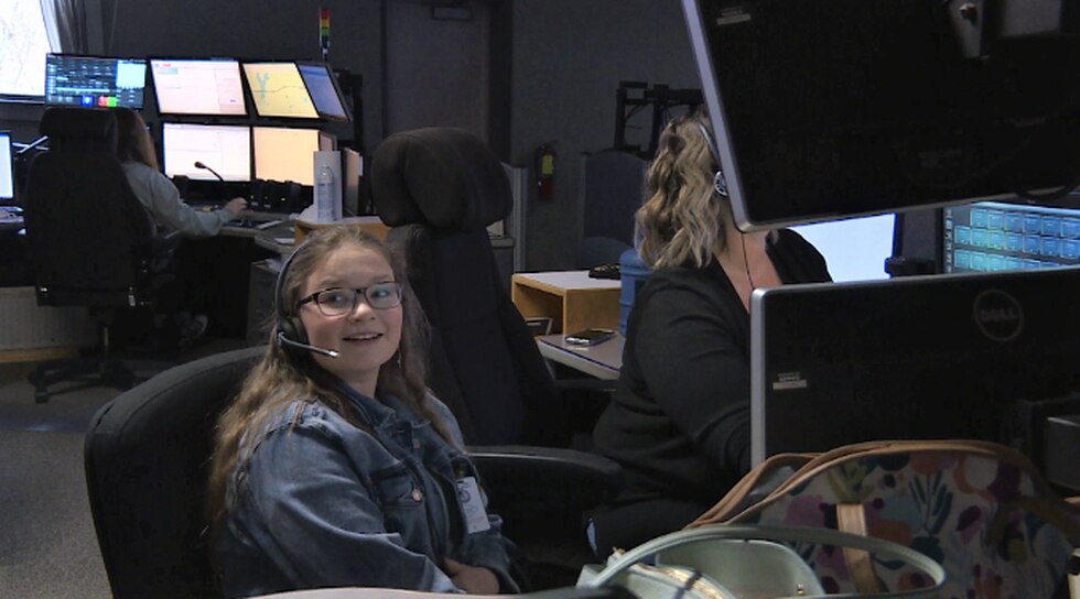 Eighth-grader hopes to become a 911 dispatcher (ND)