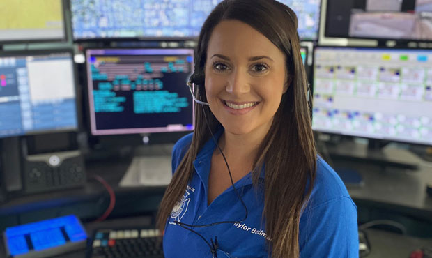 A look inside the Phoenix Fire alarm room during telecommunicators week (AZ)