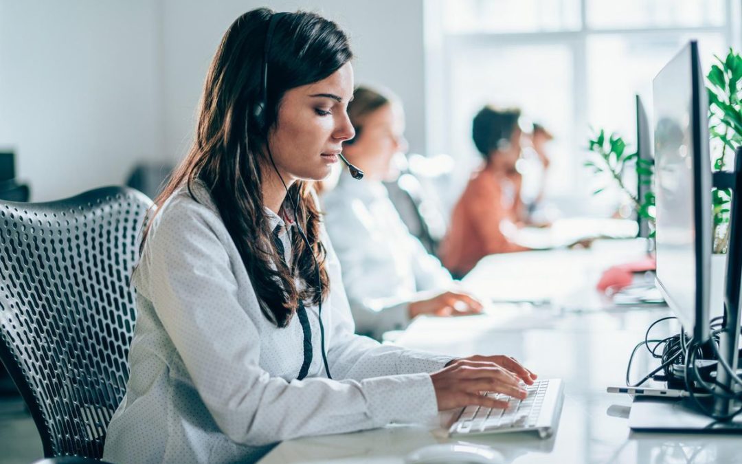 What Communications Leaders Can Learn From Telecommunicators